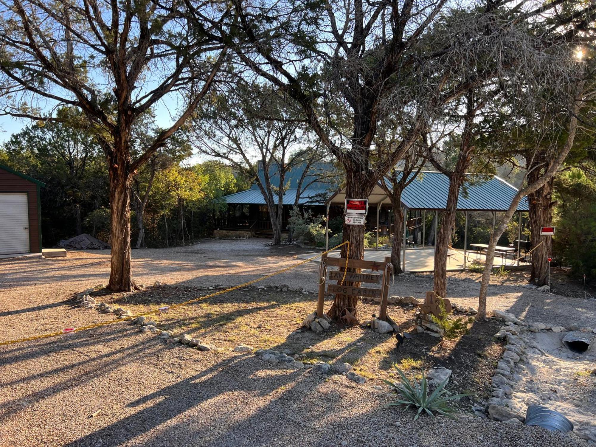 Lake Whitney Log Cabin Lakewood Harbor 외부 사진